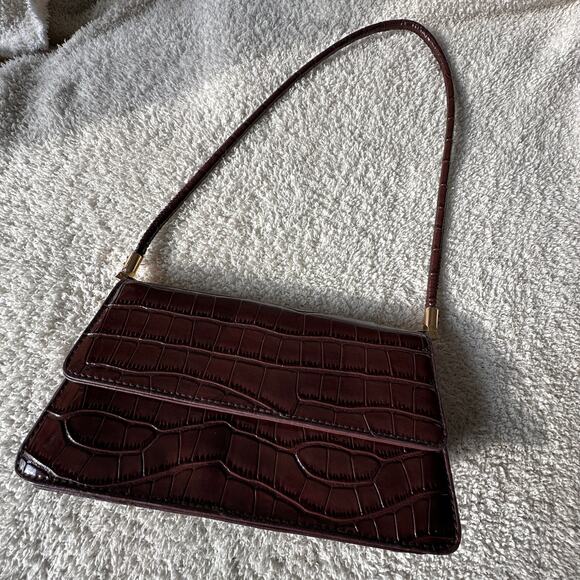 other Handbags - Chocolate Brown Faux Leather Croc Handbag